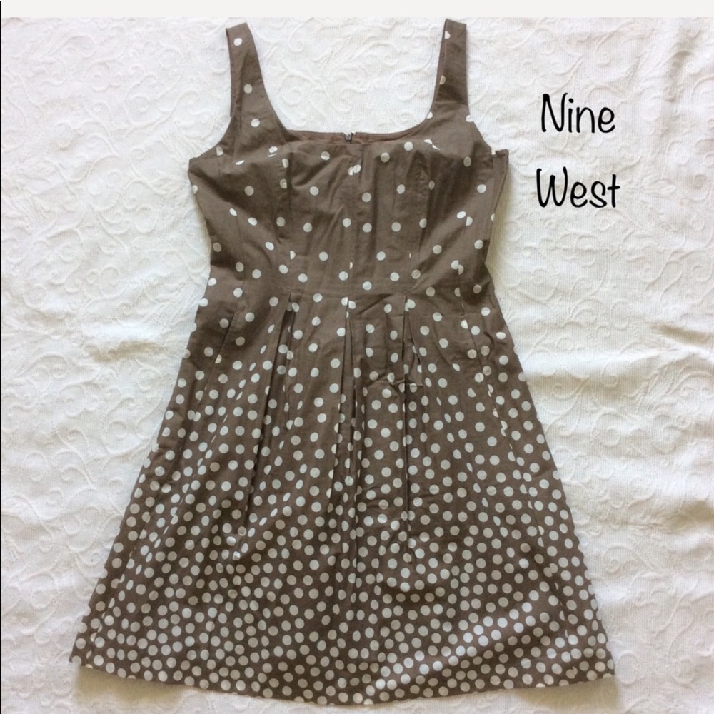 Vintage late 90s/early 2000s Lined, cotton Polka dot dress by Nine West - SZ 8